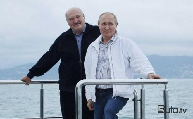 Putin Lukaşenkonu evinə dəvət etdi  