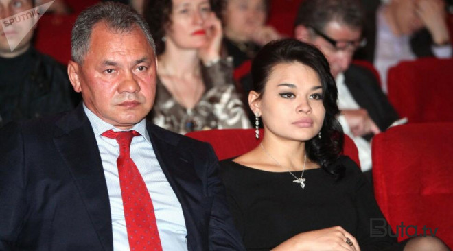  Zelenski Sergey Şoyqunun qızı ilə bağlı qərarı təsdiqlədi  
