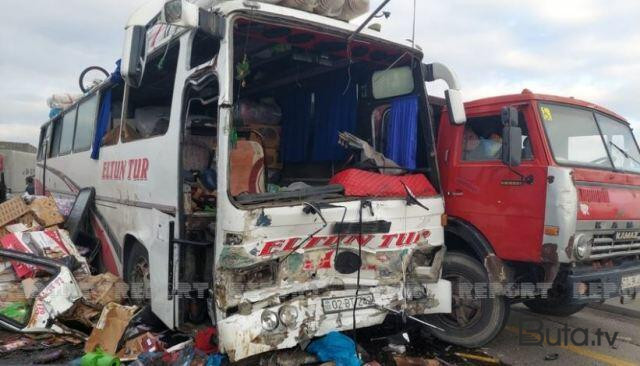  Qusar-Quba yolunda avtobus aşdı: 19 yaralı  