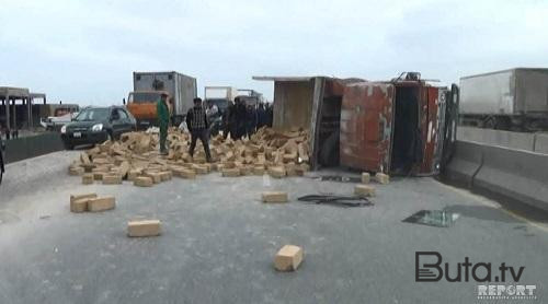  “Kamaz” körpüdən aşdı: ölən var  