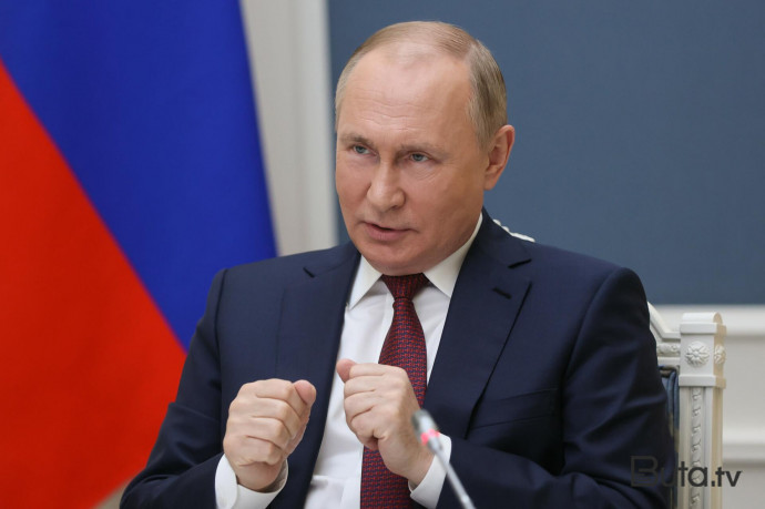  Putindən miqrantlara xəbərdarlıq...  