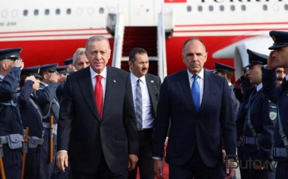  Ərdoğan Afinada limuzindən imtina etdi - Video  