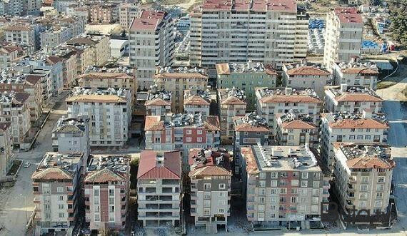 Türkiyədə zəlzələ oldu  