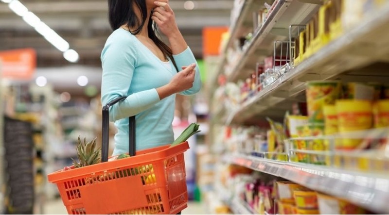  Supermarketin yaxınlığında qətl: 50 manat görə ürəyindən bıçaqlandı 