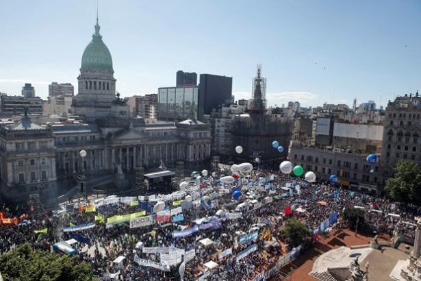  Argentina da səfirliyimizə hücuma biganə qalmadı  