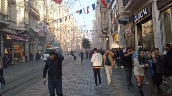  İstanbulda güclü partlayış baş verdi: yaralılar var  