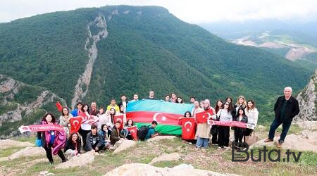  Türkiyəli məktəblilər Şuşada - Foto  