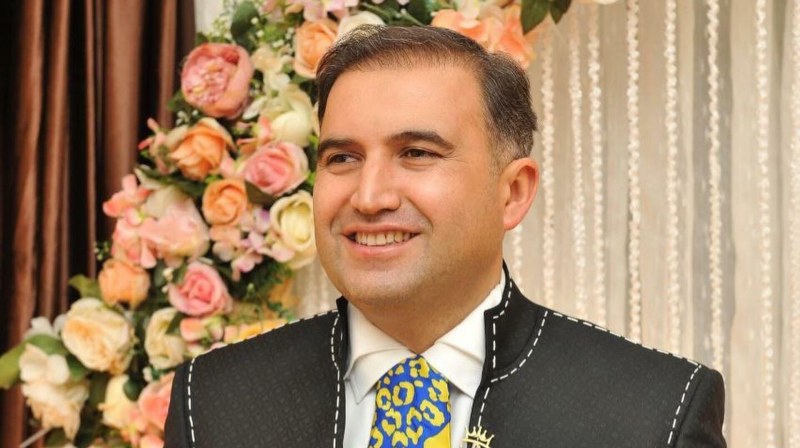  Hacı Nuran tanınmış aparıcıya elçi düşüb? - VİDEO 