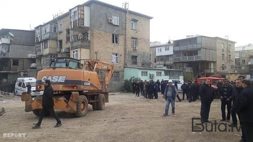  Sabunçuda binada partlayış baş verdi: ölən var  
