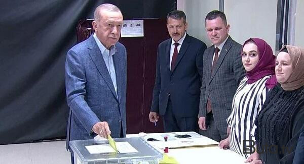  Heç kim Ərdoğana qalib gələ bilməz - Fransa KİV  