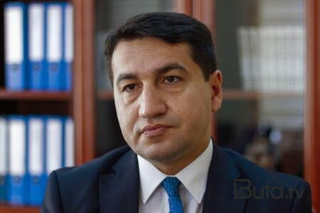  Hikmət Hacıyev Armen Qriqoryanla müzakirə apardı  