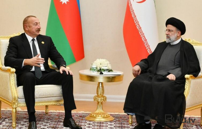  İlham Əliyev İran prezidenti ilə görüşdü  