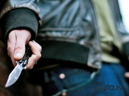  Bakıda sürücünü kəsici alətlə hədələyib, pulunu taladılar  