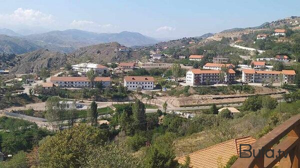  Tanınmış aktyor da Laçına köçdü  