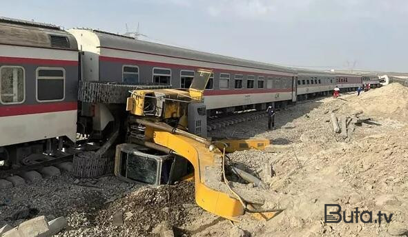  Çexiyada sərnişin və yük qatarı toqquşdü  
