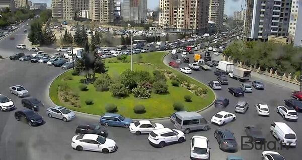  Bakının bir sıra yollarında tıxac yarandı  