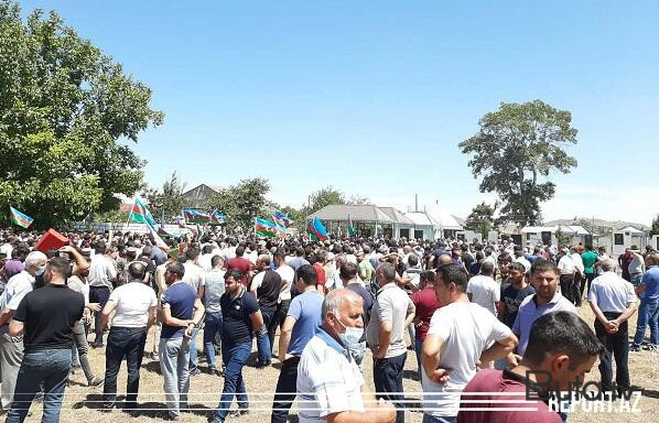  Sədərəkdə partlayışda həlak olan şəxslər dəfn edildi  