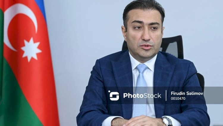  Yüksəkvəzifəli şəxs yaxın dostunu müdir təyin etdi - FOTO 