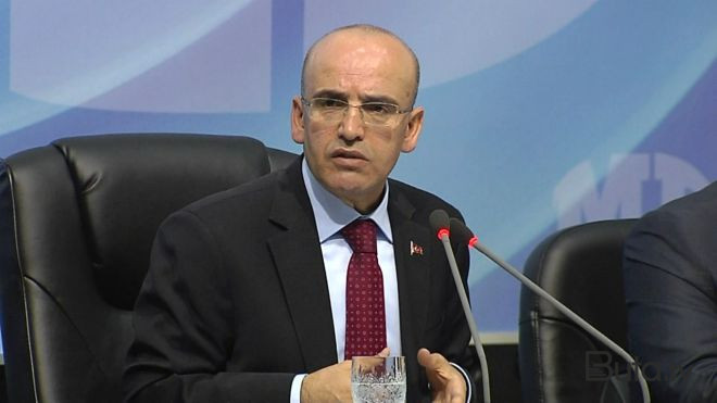  Nazirdən Ərkanın istefasına reaksiya: Şəxsi qərarıdır!  