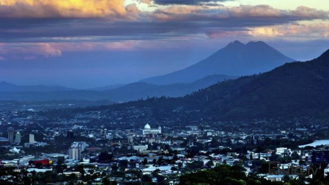  Mərkəzi Amerikada güclü zəlzələ baş verdi  