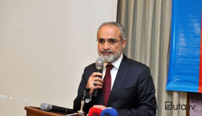  Topçunun Əliyevə təbriki: Bir ananın iki oğlu...  