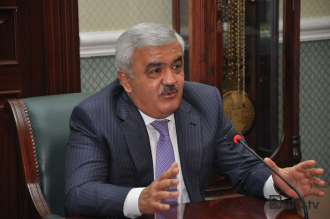  Rövnəq Abdullayev xəstəxanaya yerləşdirildi  