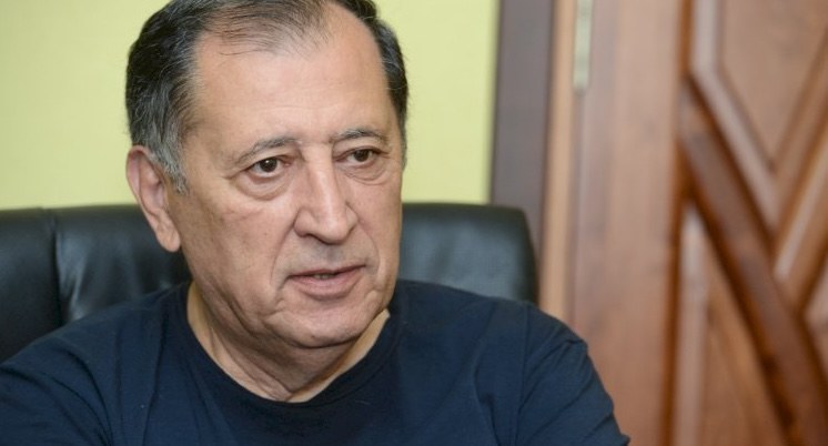  “Məktəbdə uşaqların adı gedir, ölzəri 13-14 yaşda ərdə olurlar”  