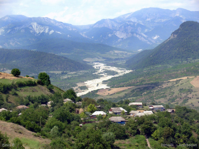  Azərbaycanda bu kəndin sakinləri təxliyə edilir  