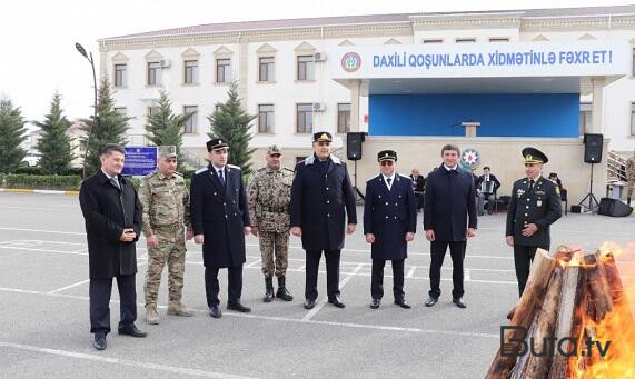  Yüksək rütbəli vəzifəli şəxslər hərbi hissələrdə - Foto  