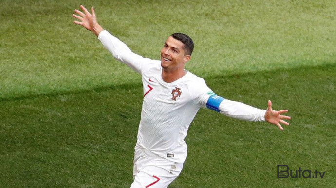  Ronaldonun izləyici sayı 1 milyardı ötdü  