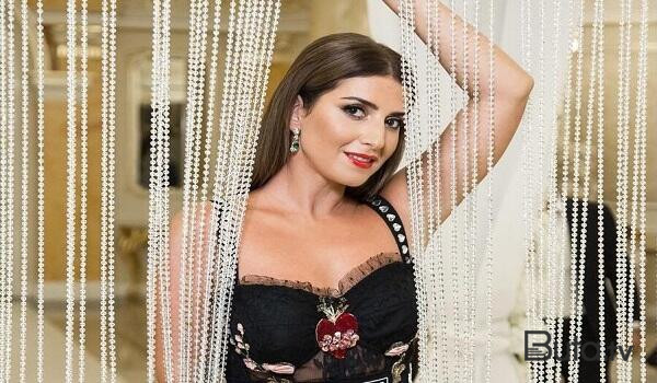  Milyonçunun azərbaycanlı xanımı 