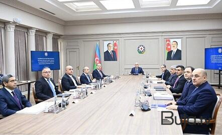  Baş nazir İqtisadi Şuranın iclasını keçirdi  