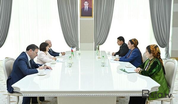  Sahibə Qafarova Türkmənistan məclisinin sədri ilə görüşdü  