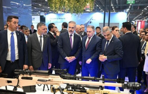 Bakı bu silahları təqdim etdi - Rusiya kanalı "narahat" oldu