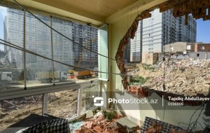 “Melissa Group”un vətəndaşın başına uçurduğu ev sökülür