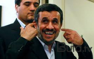 Mahmud Əhmədinejat Tehranda güllələndi