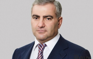 Bakının axtardığı milyarderi Ermənistan saxladı – Samvel kimdir?