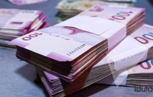 Blogerlərin reklamına aldandılar: pullarını itirdilər - Video