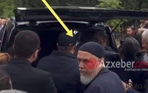 Cabirin dəfnində bu foto rezonans yaratdı
