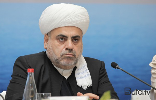  Şeyx Papa ilə görüşə gedir  