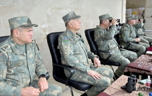 Həsənov döyüş atışlı taktiki təlimin gedişatını yoxladı