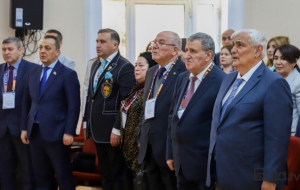 ADU-da tanınmış alimlə bağlı konfrans keçirildi - Foto
