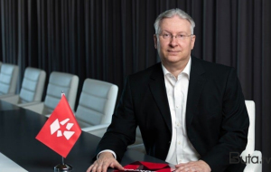 Klaus Müller vəzifəsindən ayrıldı