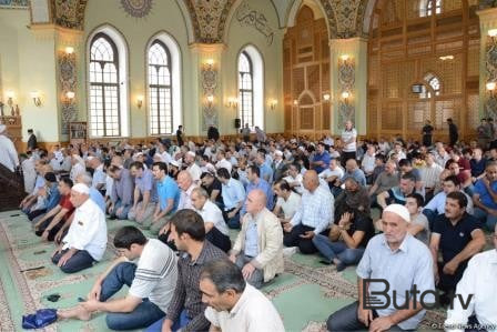  Bakıda axund cərimələndi - Səbəb  