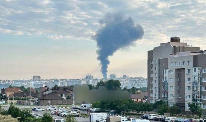  Ukrayna “Lukoyl”un neft emalı zavodunu vurdu - Video  