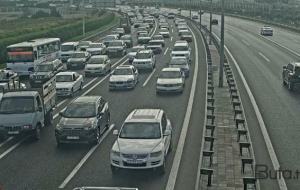 Bakı dairəvi yolunda qəza: tıxac yarandı - Video