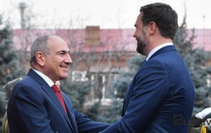 Vensdən İrəvanda sensasiya: Paşinyana görə 9 milyard dollar...