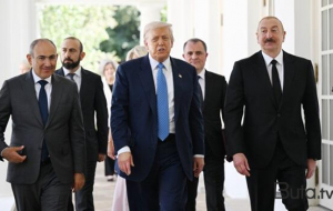Tramp İlham Əliyev və Paşinyana təşəkkür etdi