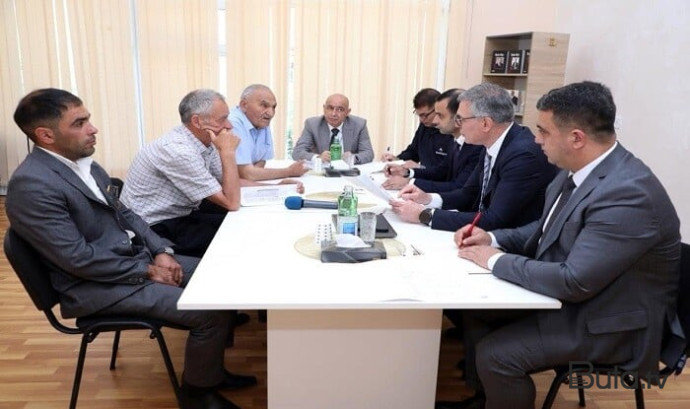 Azər Məmmədov Qobustanda vətəndaşları qəbul etdi  