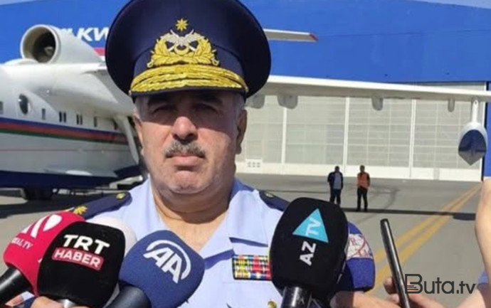  General təqaüdə göndərildi - Foto  
